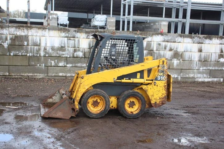 Veiling: Schranklader Komatsu SK 510 Diesel 23.9kW 2018, Zakelijke goederen, Machines en Bouw | Kranen en Graafmachines, Ophalen
