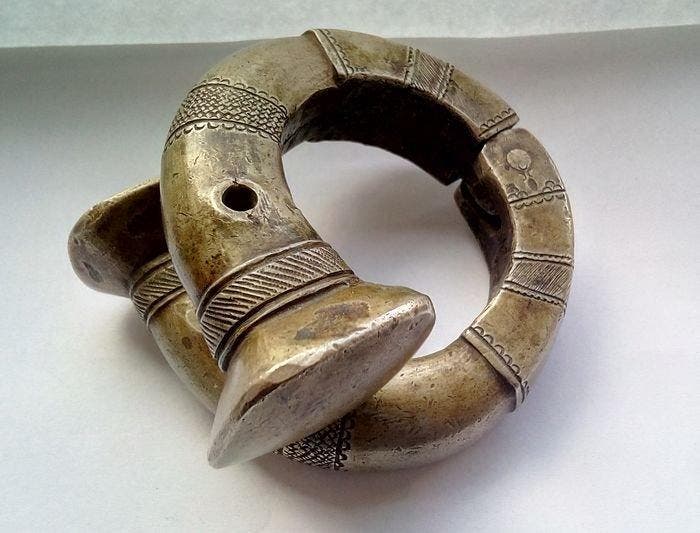Armband - Afrikaanse brons - Touareg - Niger - Tuareg -, Antiek en Kunst, Kunst | Niet-Westerse kunst