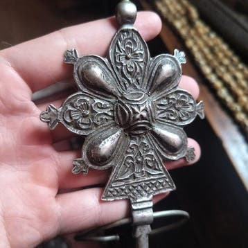 Argent - Broche - Fibule berbère en argent.