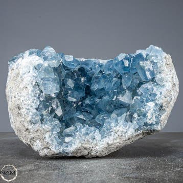 Natuurlijke celestiet Druse/vrije vorm- 7059.37 g