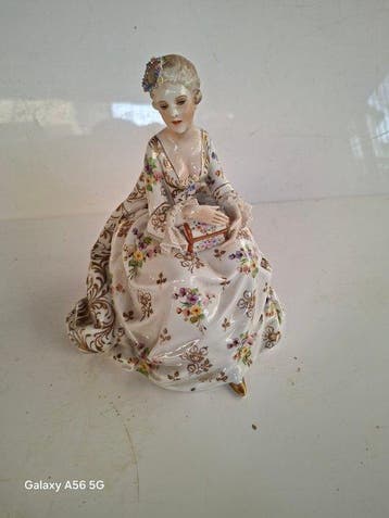 Fabris - Luigi Fabris - Statue, Dama con lo scrigno - 17 cm