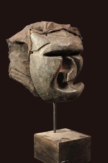 Mbangu verformde masker - Pende - DR Congo