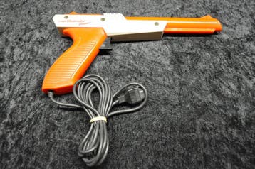 Nintendo NES Zapper - Light Gun, Games en Spelcomputers, Verzenden, Nieuw