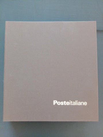 Italië 2000/2011 - REPUBBLICA 25 postalbums met volledige, Gestempeld