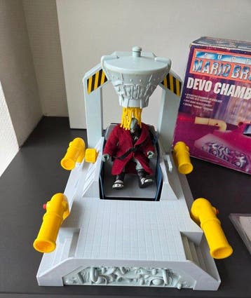 Rare Super Mario Bros. Movie Devo Chamber Playset + Goomba