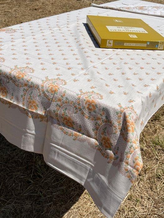 Blanc de Gerardmer - Laken (4) - 240 cm - 310 cm, Antiek en Kunst, Antiek | Tapijten, Tafelkleden en Textiel