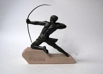 Max le Verrier - sculptuur, Boogschutter in actie - 25 cm -