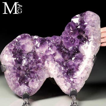 Massieve Braziliaanse Diep-Paarse Amethist Geode Cluster -