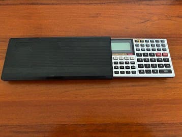 Casio FX-880P Personal Computer Made in Japan - Computer -