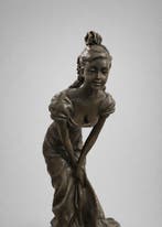 L. Bistolfi - after - Statue, Vrouwelijke figuur - 24.5 cm -