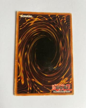 Yu-Gi-Oh! - 1 Card - Blue-Eyes White Dragon ATK/3000, Hobby en Vrije tijd, Verzamelkaartspellen | Yu-gi-Oh!, Nieuw