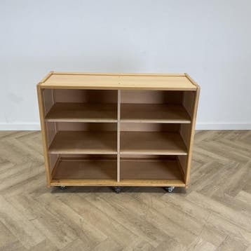Klassehout verrijdbare schoolkast (hxbxd) 96x120x47 cm,, Huis en Inrichting, Gebruikt