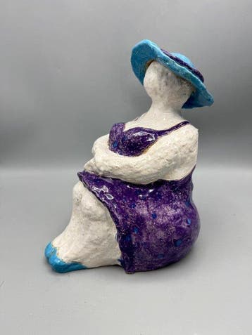 Dikke dame - sculptuur, Dikke dame - 23 cm - Aardewerk