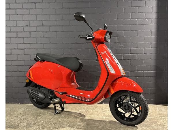 Veiling - Vespa Sprint S, Fietsen en Brommers, Scooters | Vespa
