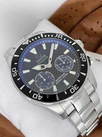 Jaguar - Connected Smartwatch - Sans prix de réserve -
