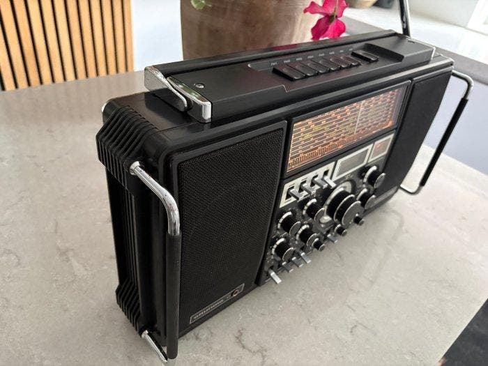 Grundig - Satellit 2400 Professional Radio mondiale, Audio, Tv en Foto, Radio's