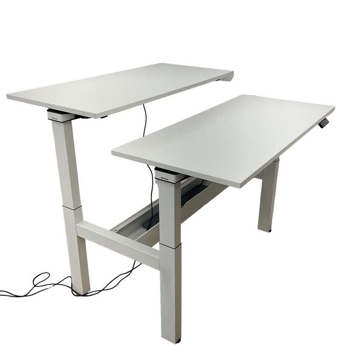 Steelcase Ology Duo Zit Sta Bureau | Duo werkplek | Bureau, Huis en Inrichting, Bureaus, Zo goed als nieuw, Elektrisch, In hoogte verstelbaar