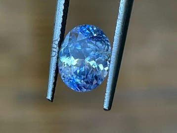 1 pcs Blauw Saffier - 2.02 ct - Gemological Institute of, Nieuw