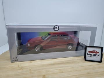 Triple9 Collection 1:18 - Modelauto - Volvo 850 Rood - 1993, Nieuw