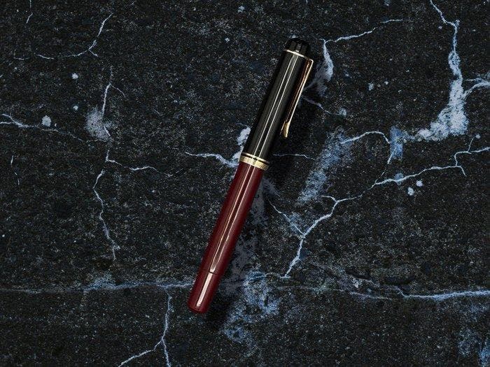 Pelikan - Tradition M250 Old Style marriage black red -, Collections, Stylos