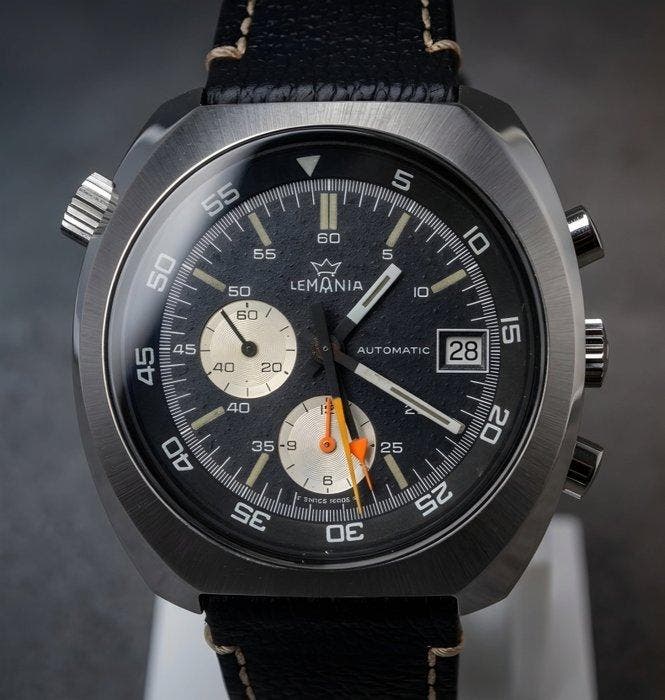 Lemania - Panda Chronograph Automatic Jumbo Case - 9801-72, Bijoux, Sacs & Beauté, Montres | Hommes