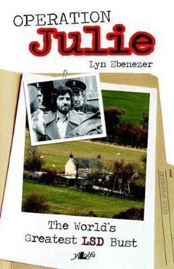 Operation Julie 9781847711465 Lyn Ebenezer, Verzenden, Zo goed als nieuw, Lyn Ebenezer