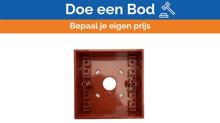 Bieden: Tyco SR-BACK-BOX Electric Buil-In Box, Sports nautiques & Bateaux, Accessoires navigation, Enlèvement ou Envoi