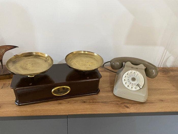 Balans of weegschaal - Hout, Messing - Antieke weegschaal, Antiek en Kunst, Curiosa en Brocante