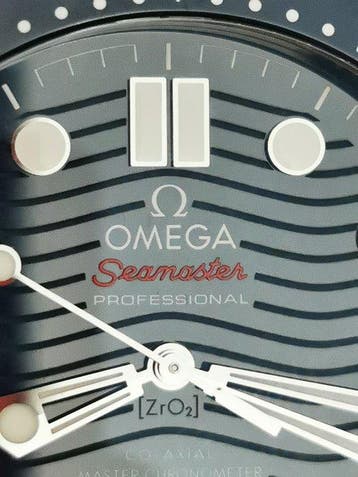 Omega - Seamaster Diver 300M - 210.30.42.20.03.001 - Heren -