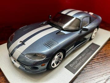 LS Collectibles 1:18 - Voiture miniature - Dodge Viper 2000, Nieuw