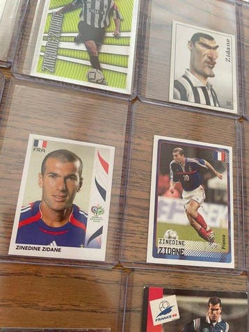 Panini Zinedine Zidane - 18 Sticker - Excellent (EX)