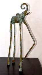 Abdoulaye Derme - Sculpture, Eléphant Le géant des rêves -