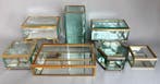 Doos (7) - div. modellen - geslepen glas en messing -