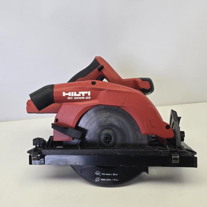 Hilti SC 30WR-22 Accu Cirkelzaag  Incl. B22-195 Accu + Lader, Bricolage & Construction, Outillage | Scies mécaniques, Enlèvement ou Envoi
