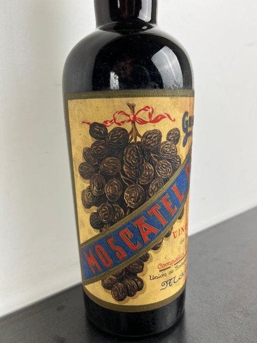 Union de Bodegas Andaluzas, Gran Moscatel Pasa - Andalusië, Collections, Vins