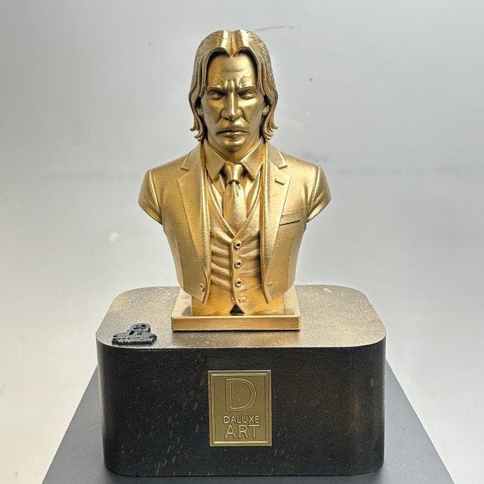Daluxe Art - 1999 • John Wick – Gold Series Limited Edition, Antiquités & Art, Art | Objets design