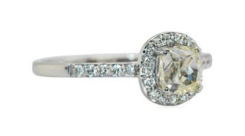 Ring - 14 karaat Witgoud, K - 1.00ct. tw. Diamant