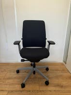 Steelcase Amia Grijs/Zwart - Refurbished Bureaustoel, Verzenden, Zwart, Zo goed als nieuw, Bureaustoel