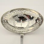 Antieke (1809) suikerstrooilepel/natfruitlepel - HANDWERK -, Antiek en Kunst