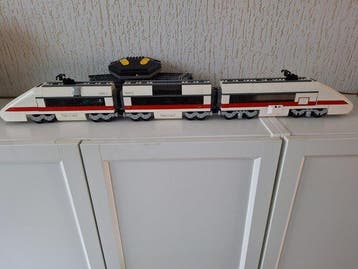 Lego Set - 7897 - Train - Passenger Train
