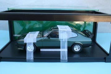Cult Scale 1:18 - Voiture miniature - 1981 Ford Capri 2.8l
