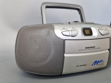 Daewoo - ACD-506M Draagbare cassettespeler, Nieuw