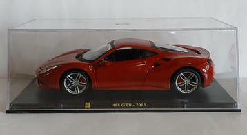 Centauria 1:24 - Model sportwagen (4) - Lotto con 4 Ferrari