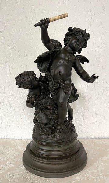 Auguste Moreau (1834 - 1917) - sculptuur, Engel met