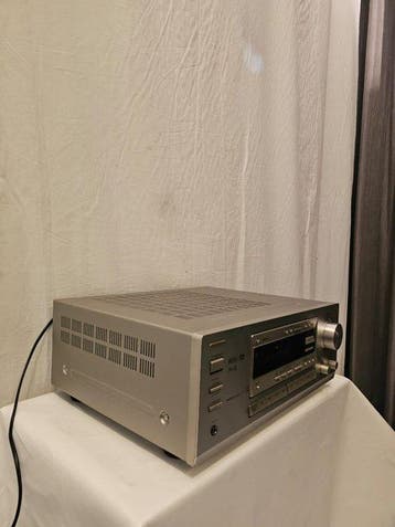 Onkyo - TX-DS575X Solid state meerkanaals receiver