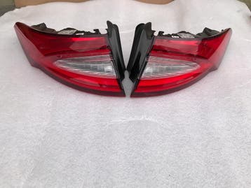 Maserati Levante achterlicht links of rechts Full LED, Verzenden, Gebruikt