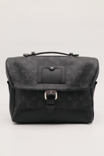 Louis Vuitton - Voyager Collection Autumn-Winter 2016 -