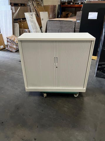 Roldeurkast - Archiefkast - Nieuw – Met slot - 105x120x45 cm, 100 tot 150 cm, Verzenden, 100 tot 150 cm, Nieuw