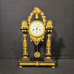 Portico klok Directoire - Verguld brons - 1750-1800 -, Antiek en Kunst