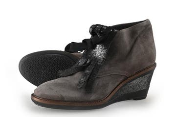River Woods Sleehakken in maat 37 Grijs, Kleding | Dames, Verzenden, River Woods, Zo goed als nieuw, Schoenen met hoge hakken